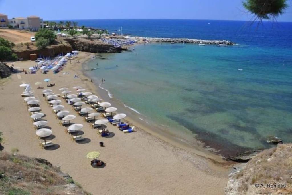 Villa Sheila With Private Pool Ρούμελη Εξωτερικό φωτογραφία